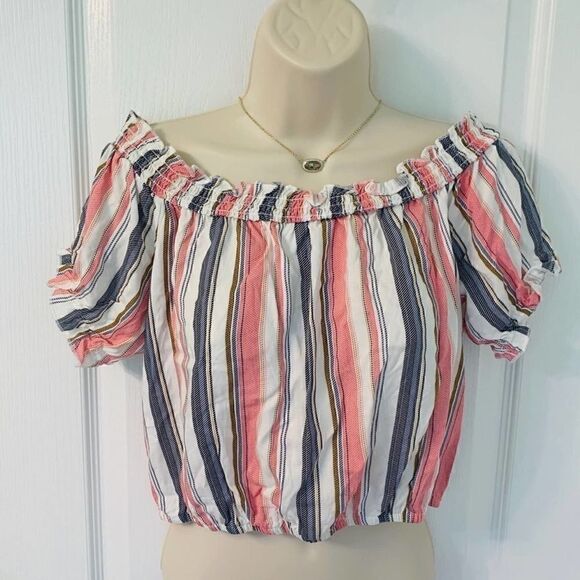 Ten Sixty Sherman Smocked Off Shoulder Crop Top 🔥 - Picture 3 of 7